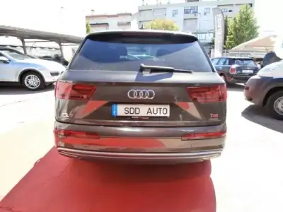 Audi Q7 2016 - 45000 EUR, 155902 km - AUTO.MOTO.pt - 155902km - foto 5 de 54