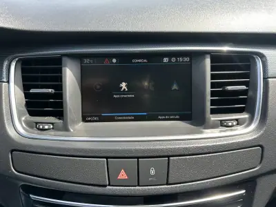 Peugeot 508 SW 2018 - 13900 EUR, 155000 km - AUTO.MOTO.pt - 155000km - foto 47 de 68