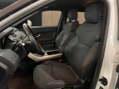 Land Rover Range Rover Evoque 2016 - 16450 EUR, 203321 km - 203321km - foto 17 de 20