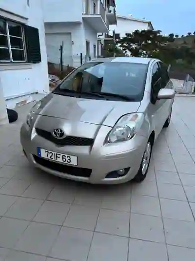 Toyota Yaris 2009 - 5950 EUR, 216472 km - foto 2 de 15