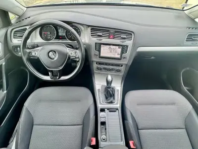 Volkswagen Golf 2016 - 18900 EUR, 98000 km - AUTO.MOTO.pt - 98000km - foto 2 de 27