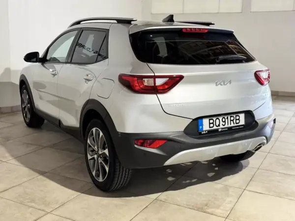 Kia Stonic 2025 - 21250 EUR, 54 km - AUTO.MOTO.pt - 54km - foto 7 de 21