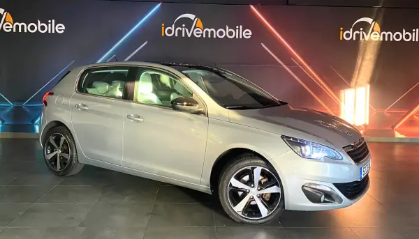 Peugeot 308 2016 - 15900 EUR, 171736 km - AUTO.MOTO.pt - 171736km - foto 10 de 48