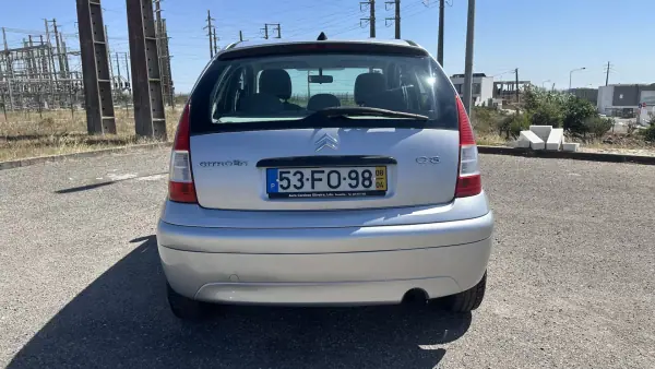Citroën C3 2008 - 3650 EUR, 92000 km - AUTO.MOTO.pt - 92000km - foto 6 de 19