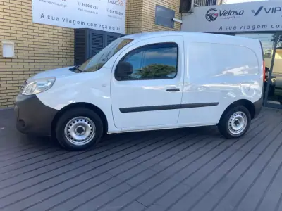 Renault KANGOO 1.5 BLUE DCI 3LUG EDITION ONE 2017 - 10900 EUR, 128600 km - AUTO.MOTO.pt - 128600km - foto 3 de 16