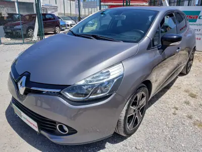 Renault Clio 2014 - 8950 EUR, 137482 km - AUTO.MOTO.pt - 137482km - foto 3 de 26