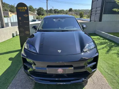 Porsche Macan 2025 - 127000 EUR, 12000 km - AUTO.MOTO.pt - 12000km - foto 5 de 80
