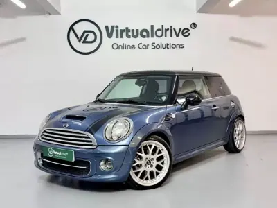 MINI 3 Portas 2010 - 7950 EUR, 181000 km - 181000km - foto 1 de 41