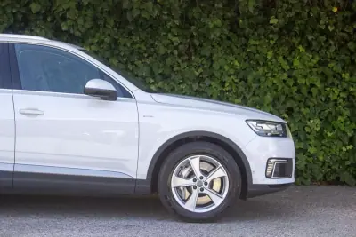 Audi Q7 2017 - 33900 EUR, 199000 km - AUTO.MOTO.pt - 199000km - foto 19 de 23