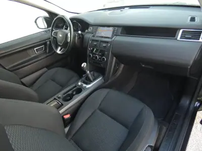 Land Rover Discovery Sport 2016 - 18750 EUR, 220000 km - AUTO.MOTO.pt - 220000km - foto 15 de 30