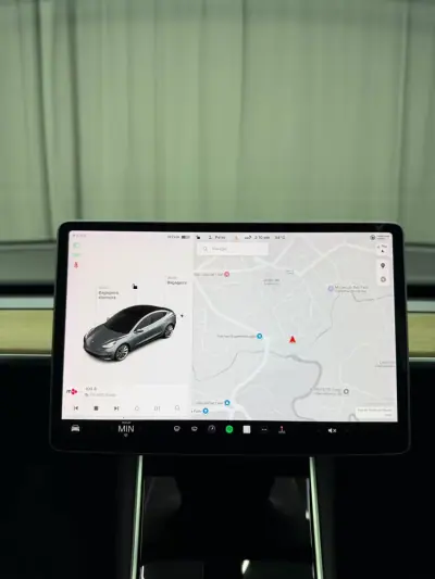 Tesla Model 3 2020 - 21750 EUR, 164000 km - AUTO.MOTO.pt - 164000km - foto 11 de 22