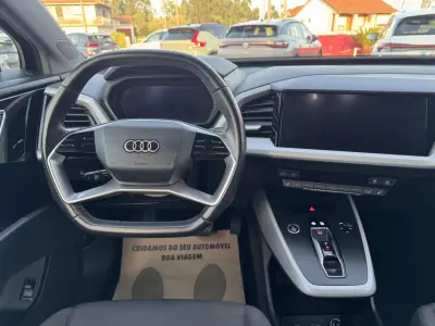 Audi Q4 e-tron 2021 - 29900 EUR, 79000 km - 79000km - foto 9 de 46