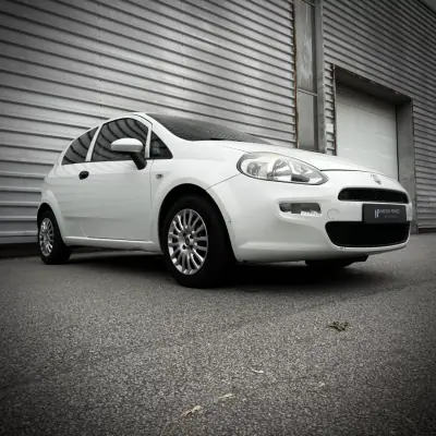 Fiat PUNTO 2015 - 4900 EUR, 139000 km - 139000km - foto 17 de 17