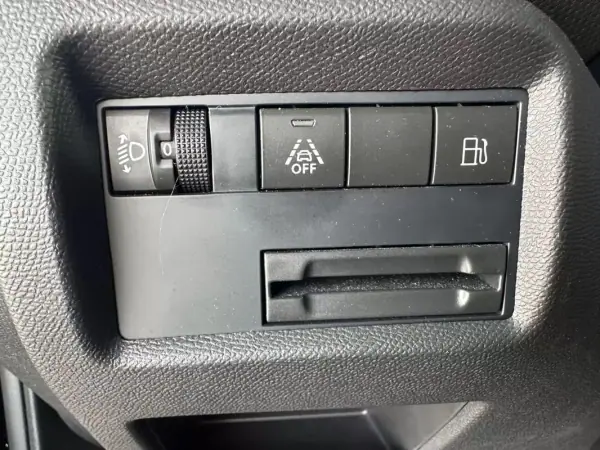 Citroën C5 Aircross 2022 - 23900 EUR, 56164 km - AUTO.MOTO.pt - 56164km - foto 18 de 19