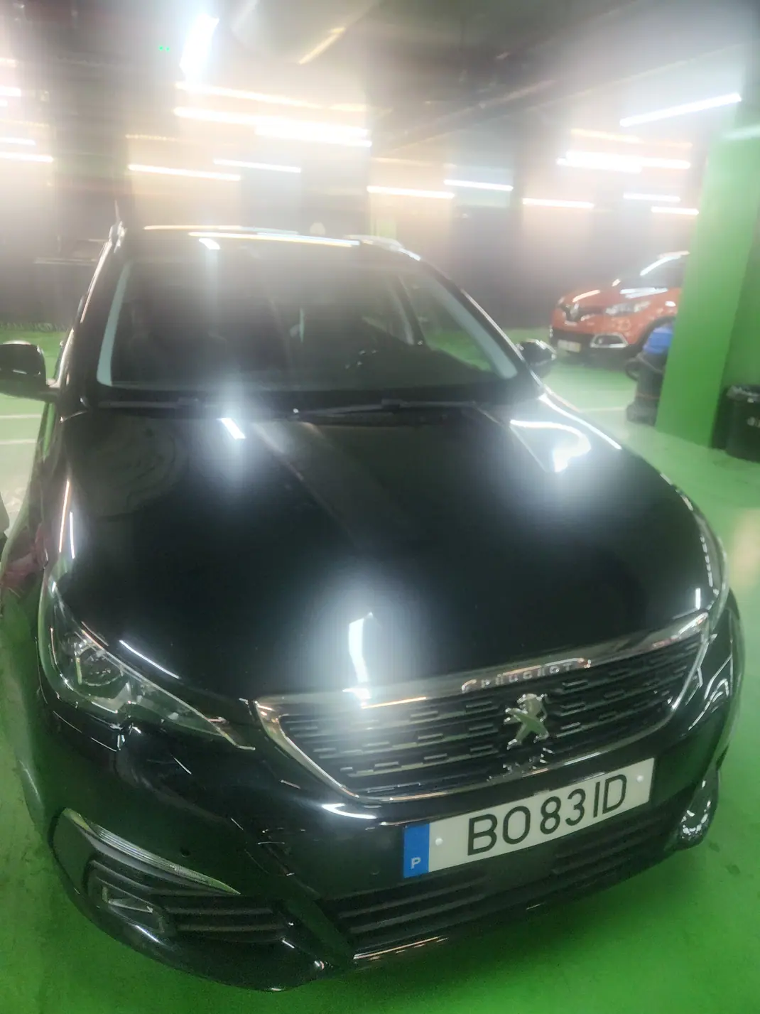Peugeot 308 SW 2019 - 15000 EUR, 154000 km - AUTO.MOTO.pt - 154000km - foto 1 de 10