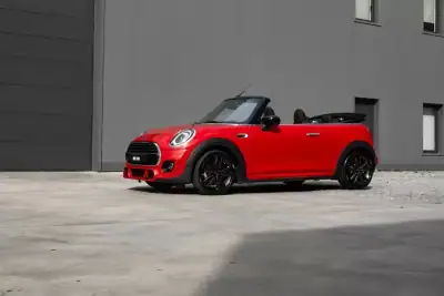 MINI Cooper 2021 - 25999 EUR, 94000 km - AUTO.MOTO.pt - 94000km - foto 17 de 38