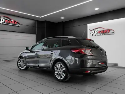Renault Mégane Sport Tourer 2009 - 10450 EUR, 160000 km - AUTO.MOTO.pt - 160000km - foto 4 de 60