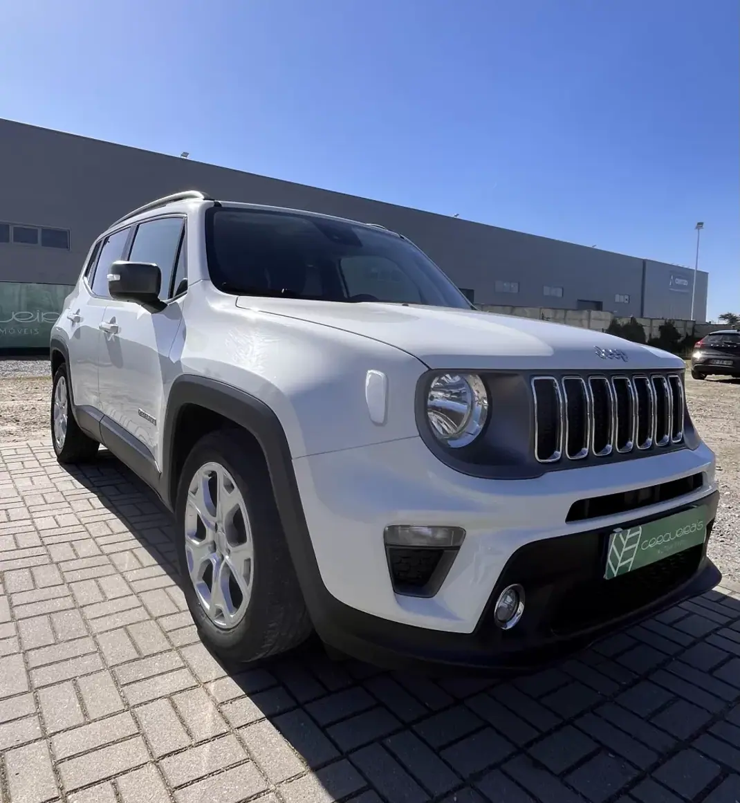 Jeep Renegade 2022 - 18500 EUR, 82500 km - AUTO.MOTO.pt - 82500km - foto 7 de 21