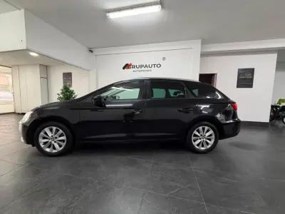 SEAT Leon 2018 - 12490 EUR, 159000 km - 159000km - foto 3 de 38