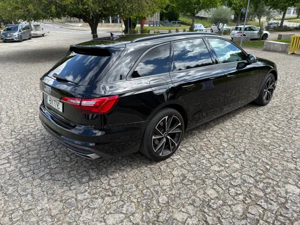 Audi A4 Avant 2020 - 20250 EUR, 160000 km - AUTO.MOTO.pt - 160000km - foto 12 de 16