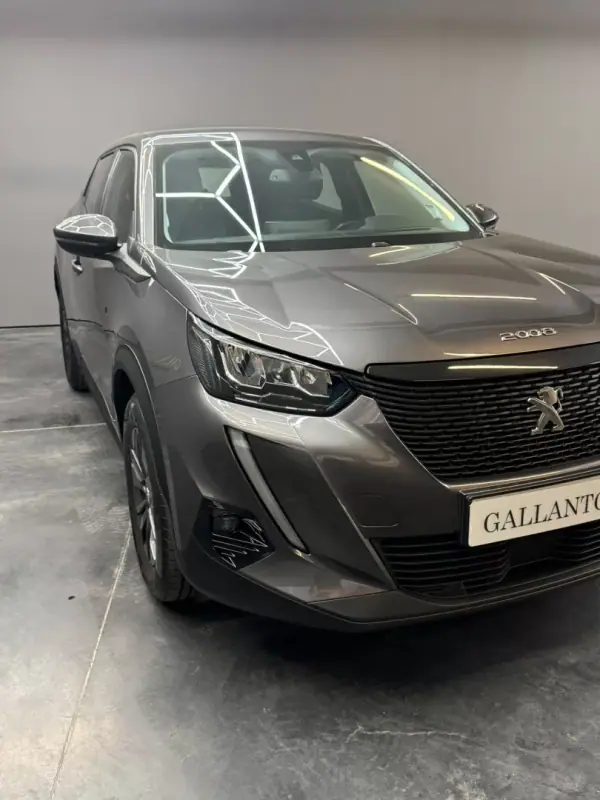 Peugeot 2008 2021 - 15250 EUR, 70161 km - AUTO.MOTO.pt - 70161km - foto 4 de 36