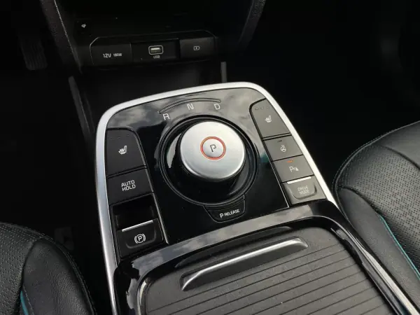 Kia e-Niro 2019 - 21500 EUR, 84859 km - 84859km - foto 27 de 42