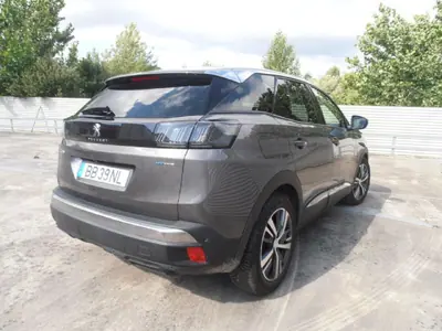 Peugeot 3008 2021 - 24900 EUR, 51500 km - AUTO.MOTO.pt - 51500km - foto 5 de 13