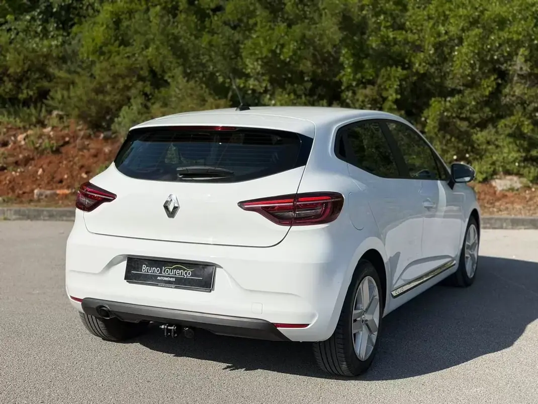 Renault Clio 2020 - 11900 EUR, 128138 km - 128138km - foto 2 de 21
