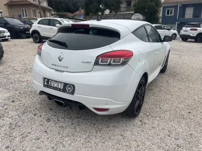 Renault Mégane Coupe 2015 - 23900 EUR, 124085 km - 124085km - foto 4 de 8