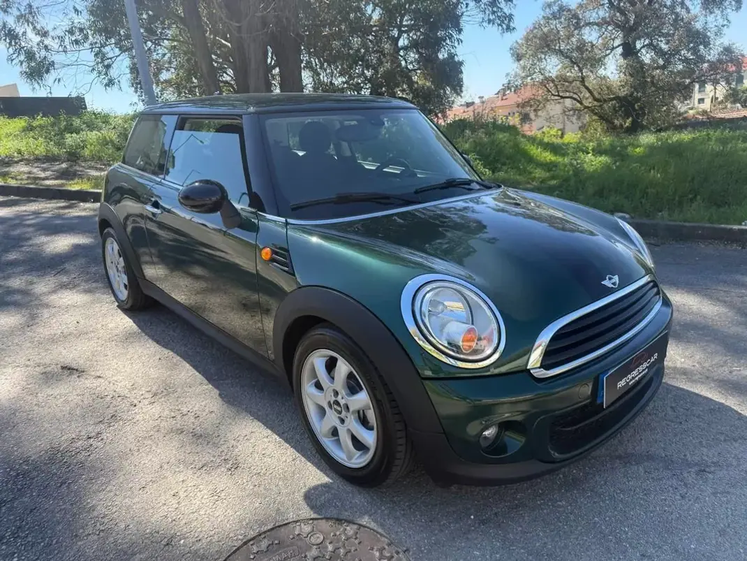MINI Coupé 2013 - 8990 EUR, 199000 km - AUTO.MOTO.pt - 199000km - foto 3 de 23