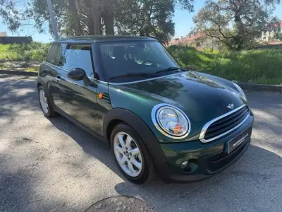 MINI Coupé 2013 - 8990 EUR, 199000 km - AUTO.MOTO.pt - 199000km - foto 3 de 23