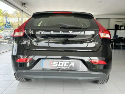 Volvo V40 2018 - 16890 EUR, 100139 km - 100139km - foto 6 de 21