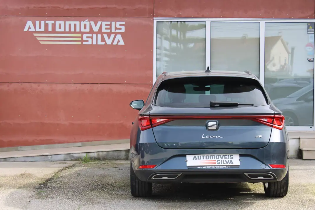 SEAT Leon ST 2022 - 19990 EUR, 183500 km - AUTO.MOTO.pt - 183500km - foto 8 de 29