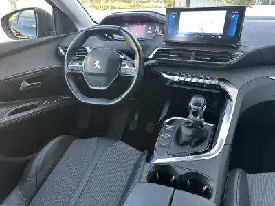 Peugeot 3008 2021 - 24900 EUR, 260000 km - 260000km - foto 30 de 67