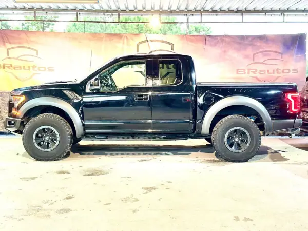 Ford F-150 2017 - 105900 EUR, 58000 km - AUTO.MOTO.pt - 58000km - foto 8 de 39