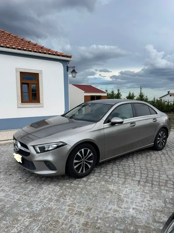 Mercedes-Benz A 180 Limousine 2020