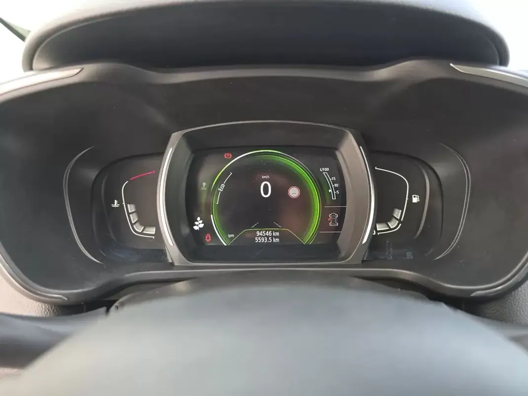 Renault Kadjar 2019 - 14750 EUR, 94500 km - 94500km - foto 14 de 30