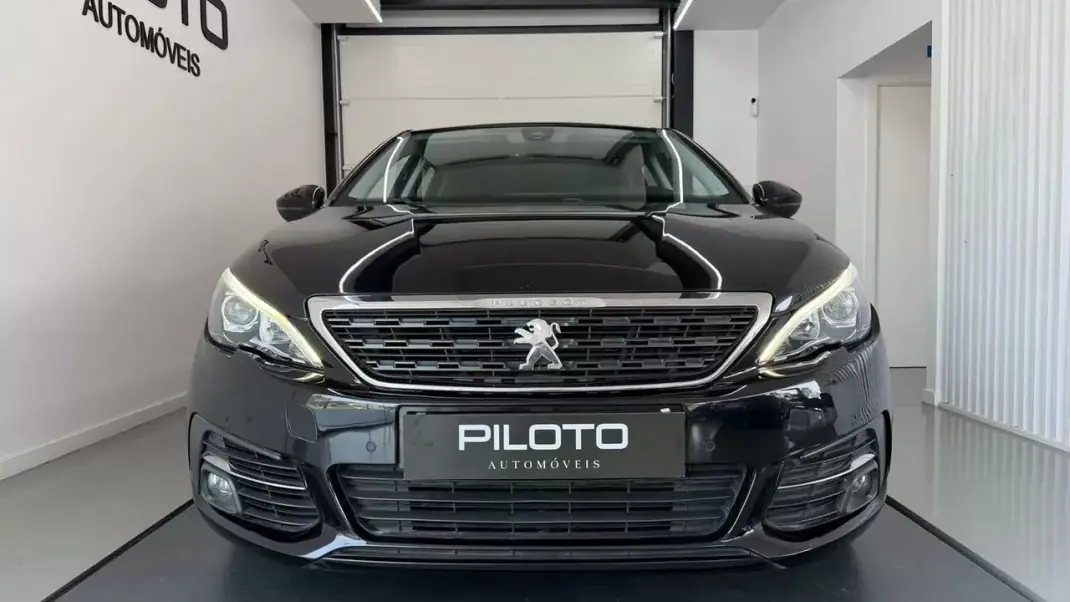 Peugeot 308 SW 2019 - 13990 EUR, 134327 km - 134327km - foto 4 de 28