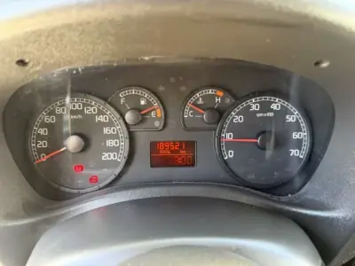 Fiat DOBLO CARGO 1.3 MULTIJET EASY 2009 - 5250 EUR, 190000 km - AUTO.MOTO.pt - 190000km - foto 22 de 27