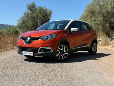 Renault Captur 2016 - 11900 EUR, 102000 km - AUTO.MOTO.pt - 102000km - foto 49 de 50