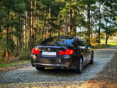 BMW 520 2010 - 18250 EUR, 234000 km - AUTO.MOTO.pt - 234000km - foto 17 de 17