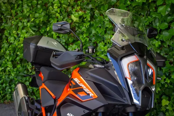 KTM 1190 RC8 R Race Spec 2023 - 17990 EUR, 16000 km - AUTO.MOTO.pt - 16000km - foto 6 de 11