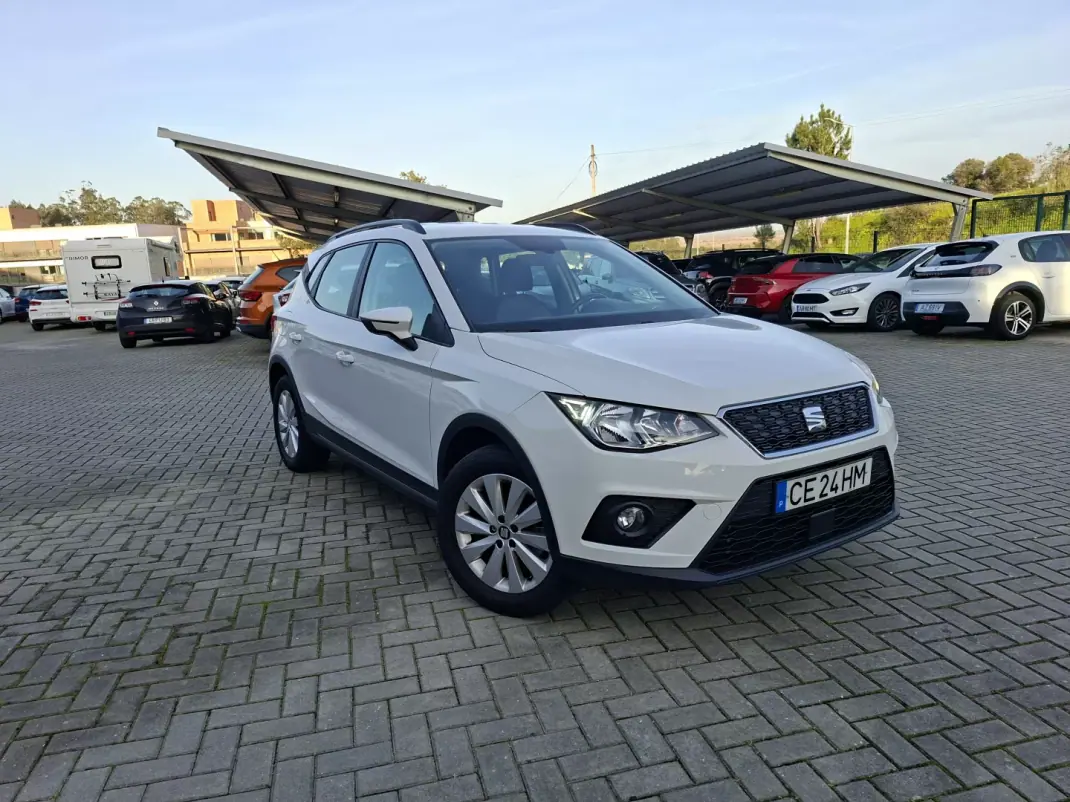 SEAT Arona 2021 - 15500 EUR, 49500 km - AUTO.MOTO.pt - 49500km - foto 4 de 31