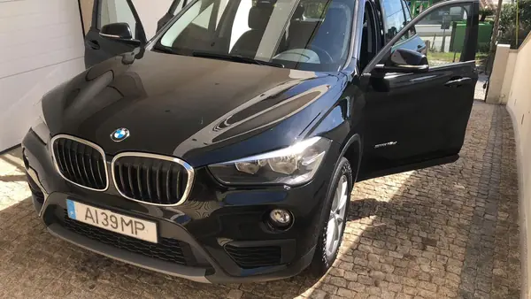 BMW X1 16 d sDrive 2017 Diesel — 189 000 km · Porto BMW X1 16 d sDrive 2017 Diesel