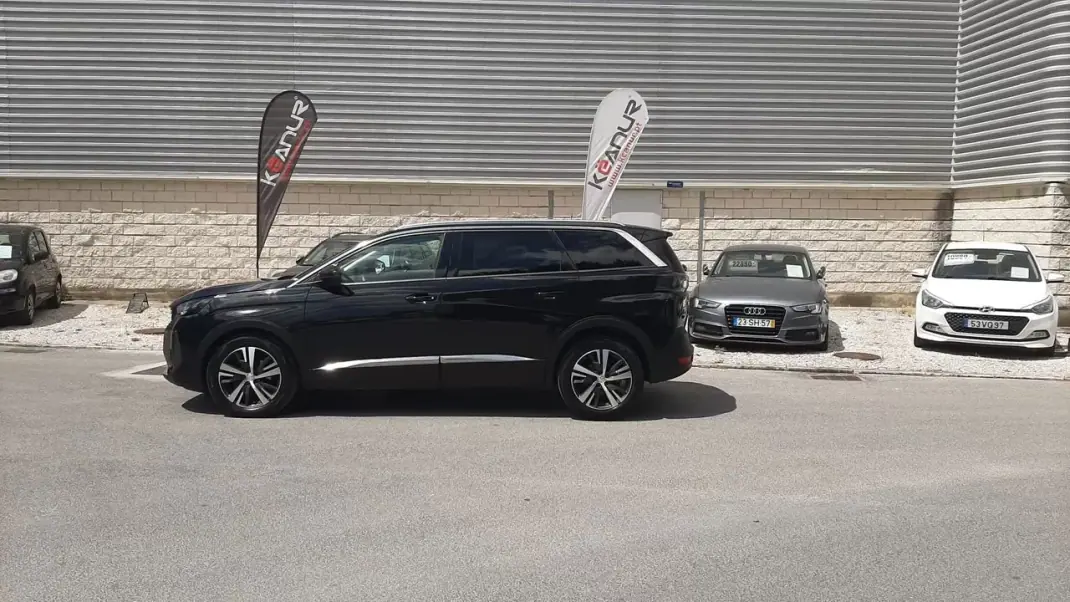 Peugeot 5008 2022 - 25490 EUR, 71410 km - AUTO.MOTO.pt - 71410km - foto 26 de 57