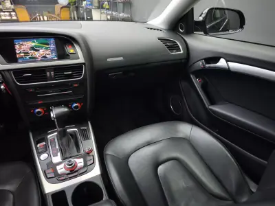 Audi A5 2013 - 22450 EUR, 157412 km - AUTO.MOTO.pt - 157412km - foto 34 de 49