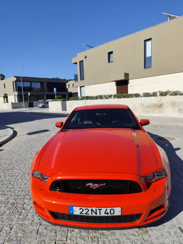 Ford Mustang 2013 - 27500 EUR, 32000 km - AUTO.MOTO.pt - 32000km - foto 15 de 15