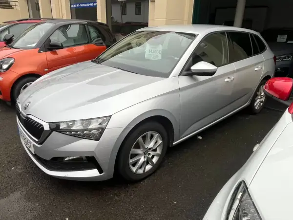 Skoda Scala 2022 - 14000 EUR, 78000 km - AUTO.MOTO.pt - 78000km - foto 2 de 5