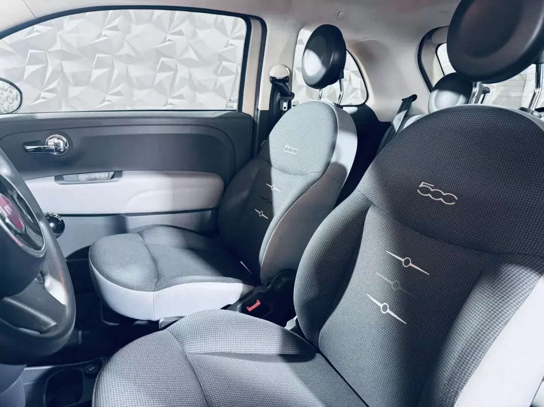 Fiat 500 2015 - 9250 EUR, 126650 km - AUTO.MOTO.pt - 126650km - foto 24 de 26