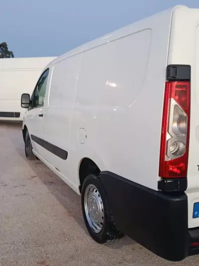 Toyota Proace 2015 — foto 2 de 4